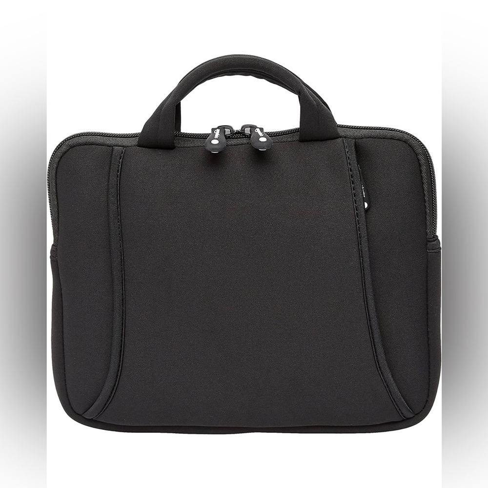 Amazon Basics iPad Air and Tablet Case Bag with Handle Fits 7to10 Inch Tablets